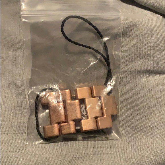 AKRIBOS XXIV WATCH - Picture 3 of 3